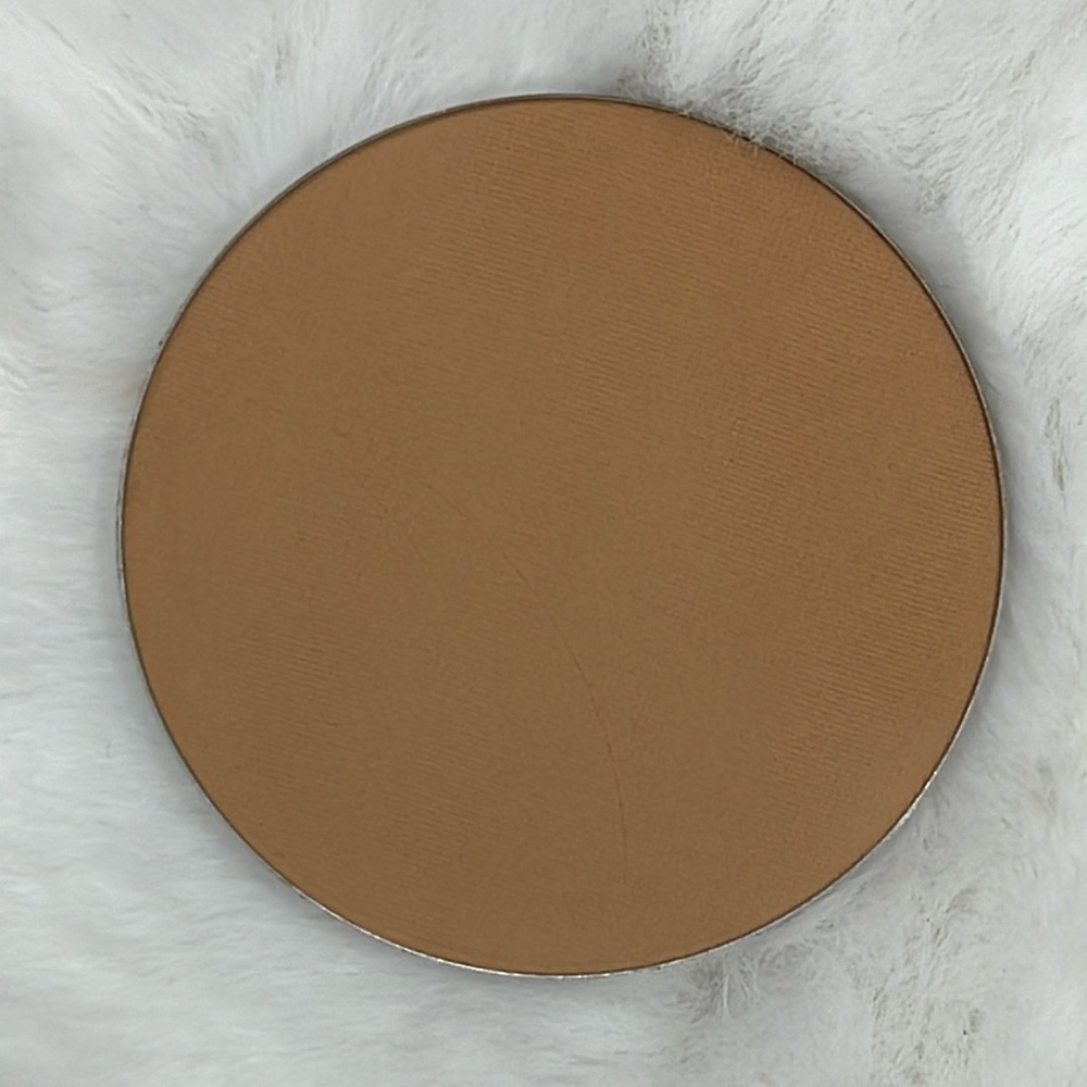 L'Bri Perfect Finish Dual Action Compact Powder Foundation - Creme Brulee 63-RIB